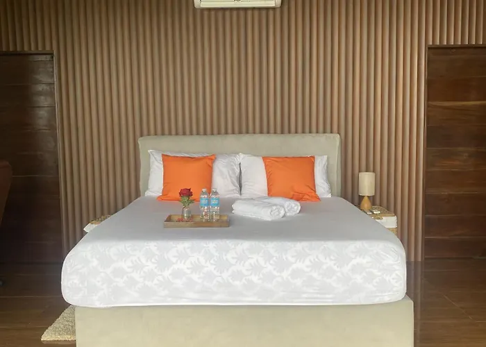 Jako Doma Beachfront *