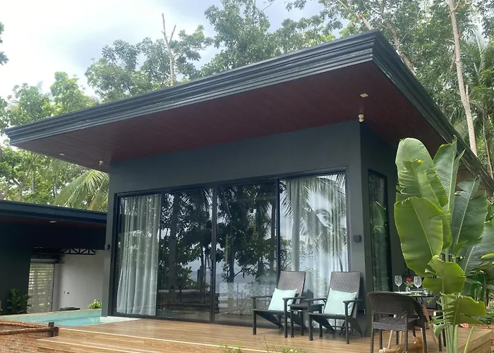 Jako Doma Beachfront San Francisco (Cebu)